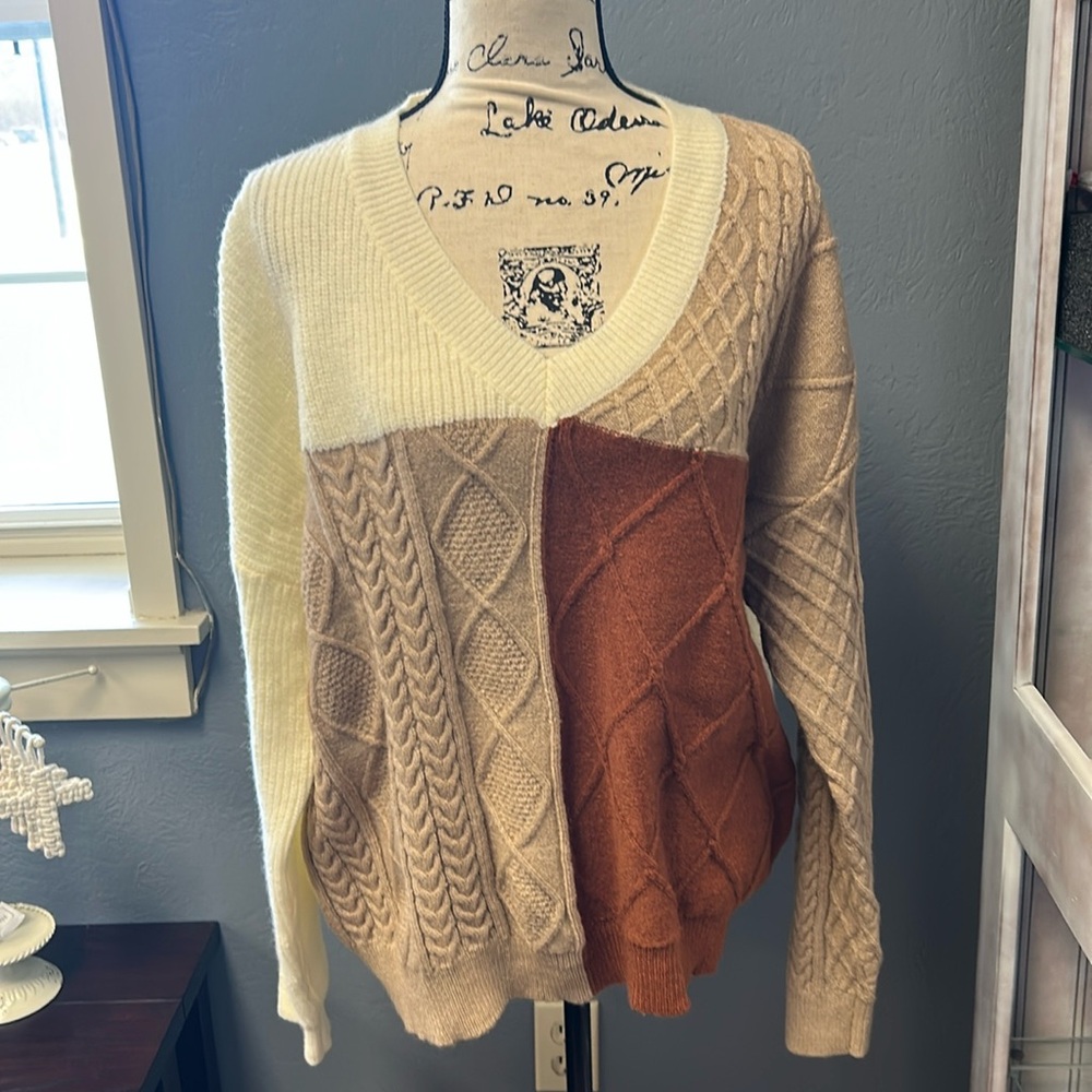 Medium weight, multi textured